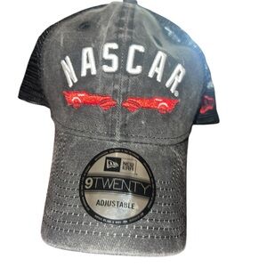 NASCAR Trucker Mesh Back Adjustable Hat, New Era NWT